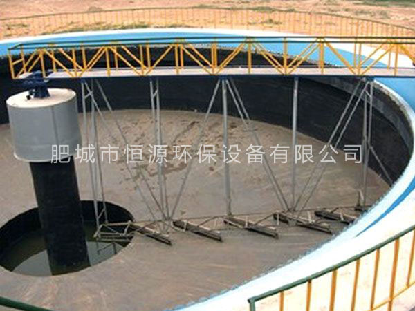 ZBGS型雙臂周邊傳動(dòng)刮泥機(jī)